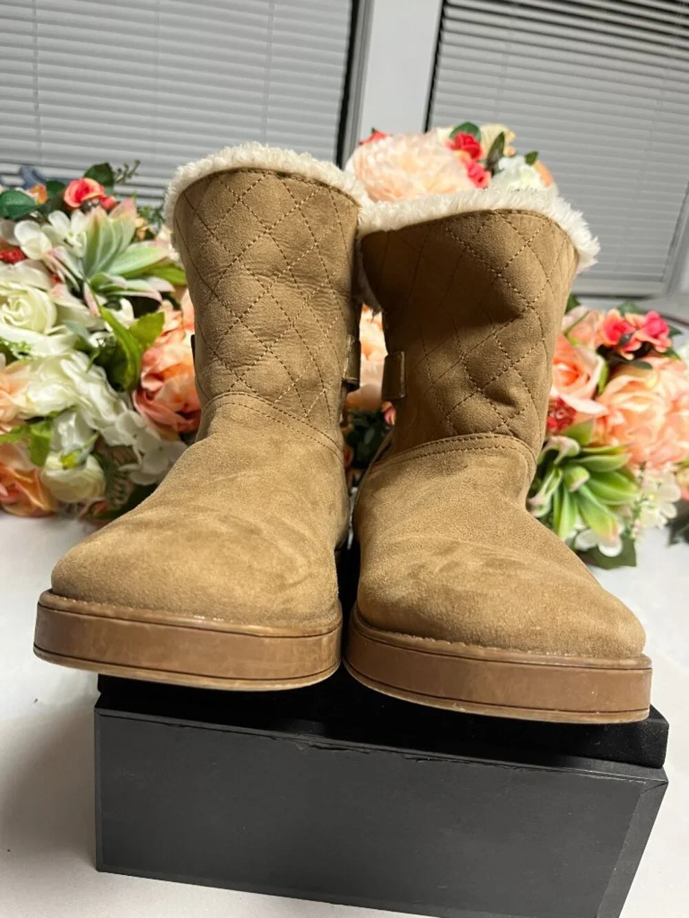 G by Guess Tan Faux Fur Quilted Boots Rhinestone Buckle Size M8